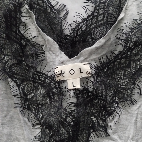 POL Lace Trim Cami - Picture 3 of 4